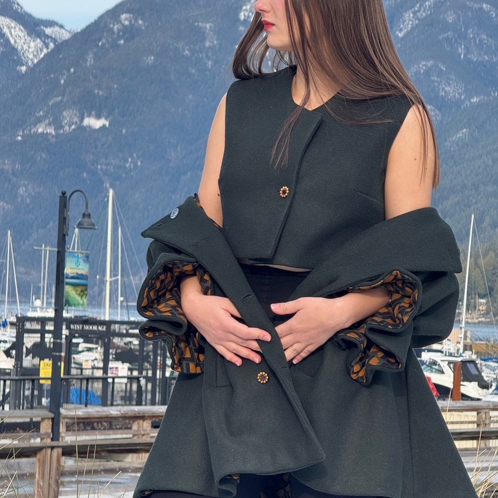Chic Dark Green Sleeveless Vest